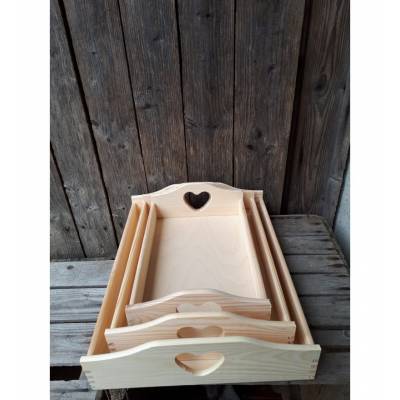 Drewniana tacka z uchwytami...