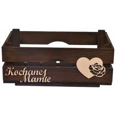 drewniana brązowa skrzynka z napisem kochanej mamie
