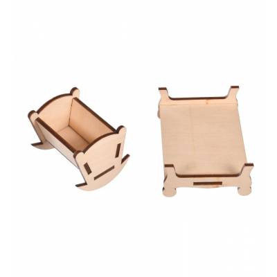 Komplet mebli drewnianych...