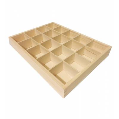 Drewniana skrzynka...