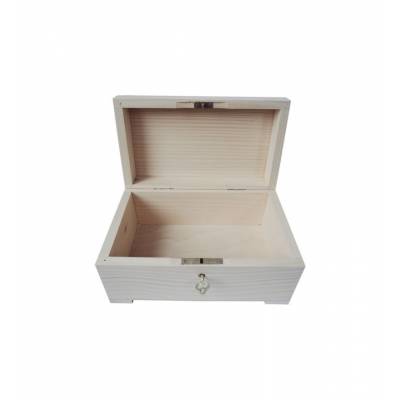 Drewniany kuferek szkatułka...