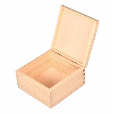 Drewniane pudełko szkatułka...