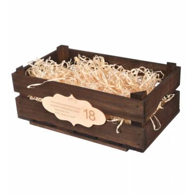 Brązowa skrzynka drewniana...