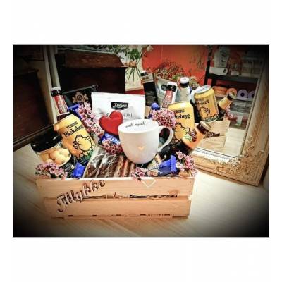 Drewniana skrzynka...