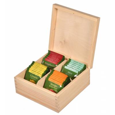 Drewniana herbaciarka na 4...