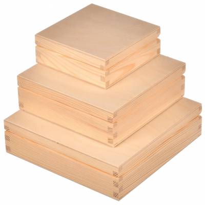 Szkatułki drewniane z...