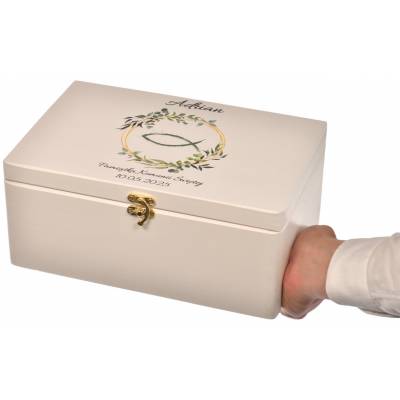 Komunijne pudełko z drewna...