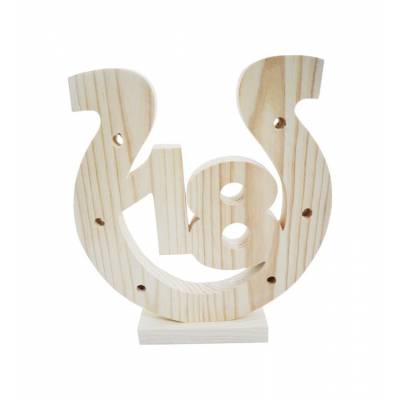 Drewniana podkowa na 18-ste...