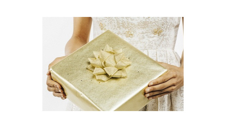 Decoupage ślubne. Pomysły na prezenty weselne